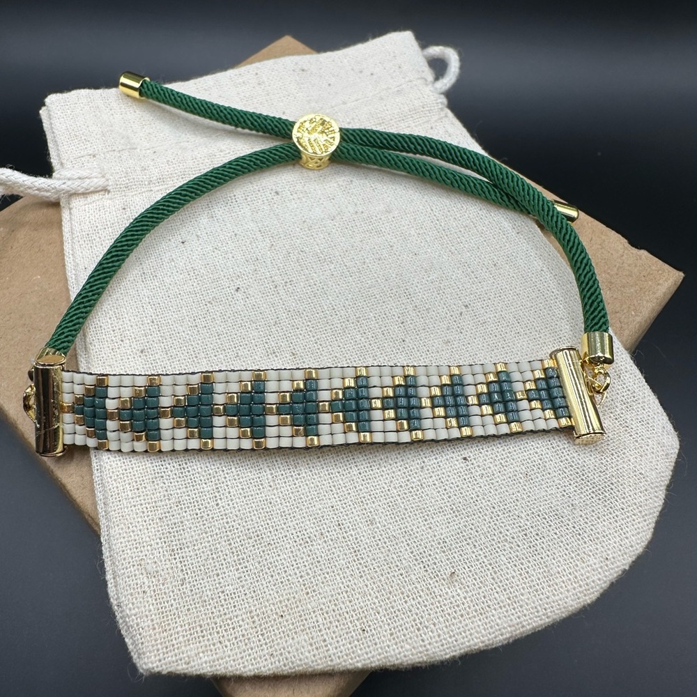Handmade Beaded Bracelet - Picture 4 of 7
